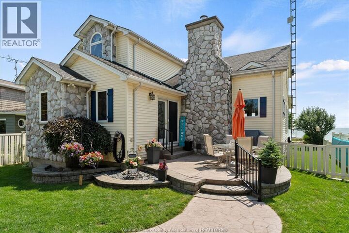 Property Photo: 433 Lakecrest Beach ON N0R 1G0