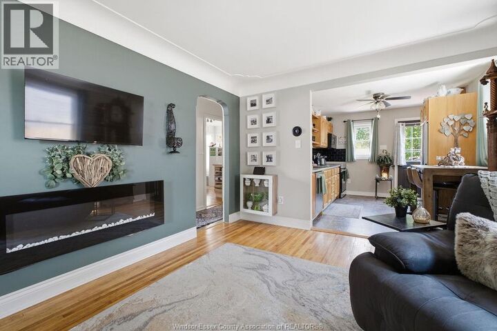 Property Photo: 1030 Campbell Avenue ON N9B 2J3