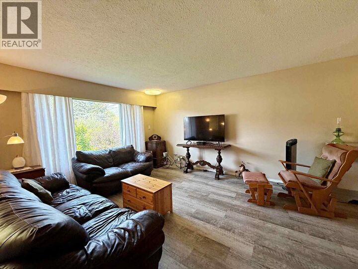 Property Photo: 4626 Stevens Drive BC V2H 1L5