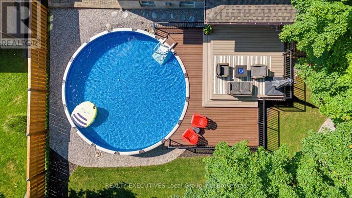 Property Photo:  16 Vermont Crescent  ON P1C 1L5 