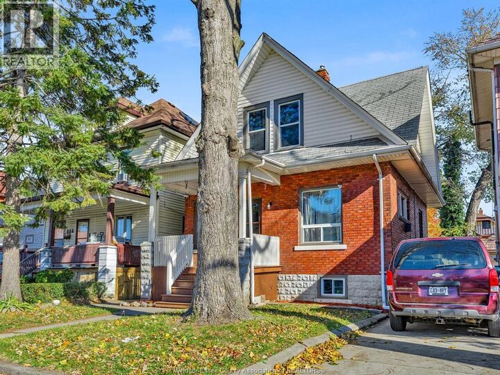Property Photo:  894 Dougall  ON N9A 4R1 