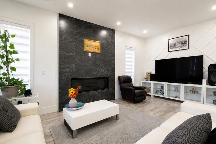 Property Photo:  19240 Aloha Drive  BC V4N 6T9 