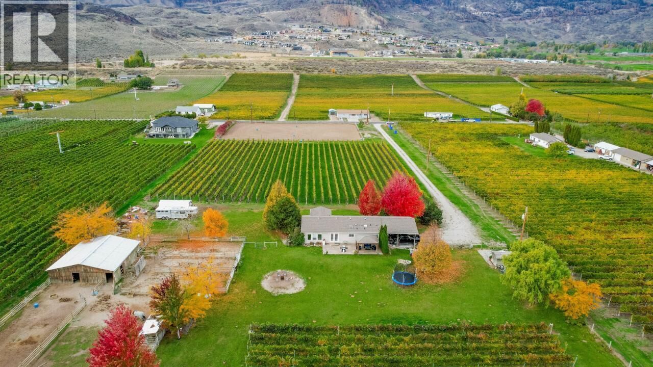 Property Photo: 3405 107th Street BC V0H 1V4