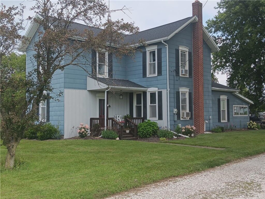 Property Photo:  2099 S Mutual Union Road  OH 43078 