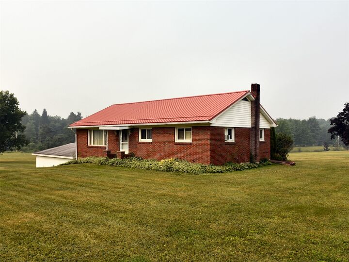 Property Photo: 30249 State Highway 408 PA 16360