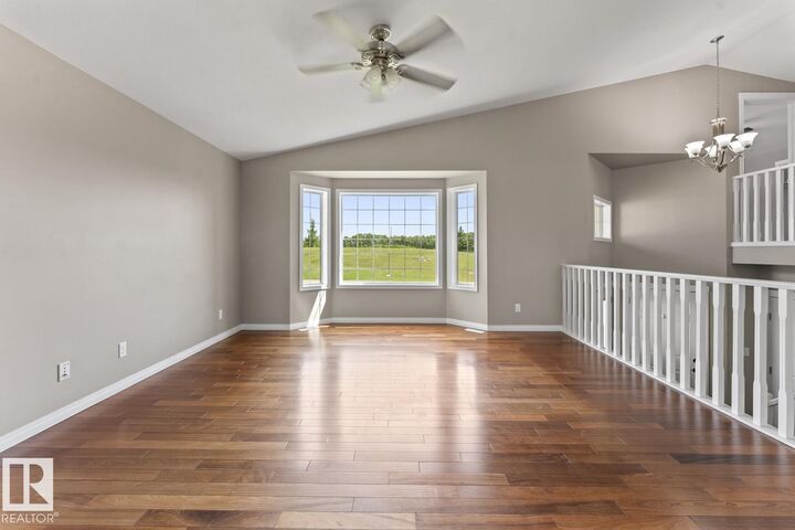 Property Photo: 2908 Wayne Way AB T9M 1P8
