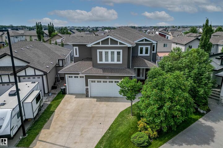 Property Photo: 1421 Westerra Bay AB T7Z 0B3