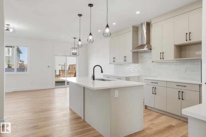 Property Photo: 102 Spring Link AB T7X 2X7