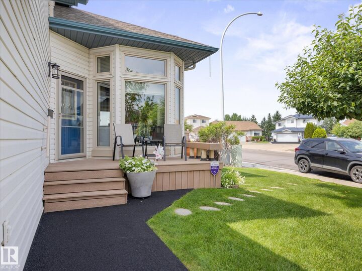 Property Photo:  16948 116 Street NW  AB T5X 3T8 