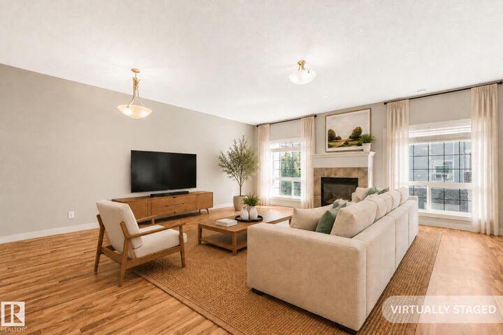 Property Photo: 7293 South Terwillegar Drive NW 16 AB T6R 0N5
