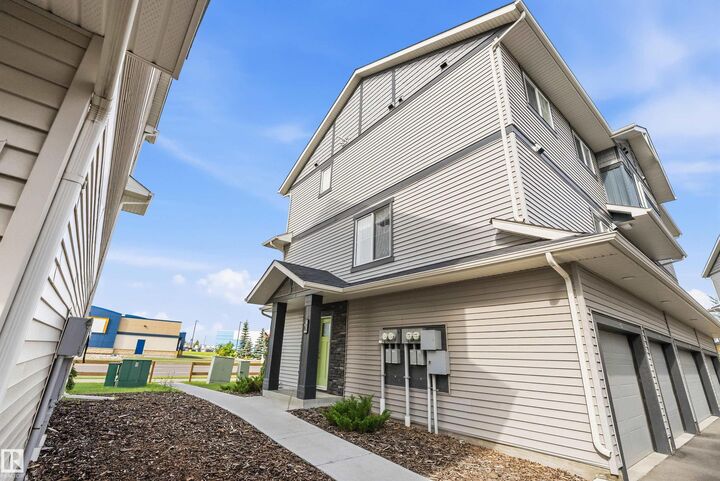 Property Photo: 50 McLaughlin Drive 65 AB T7X 0E1
