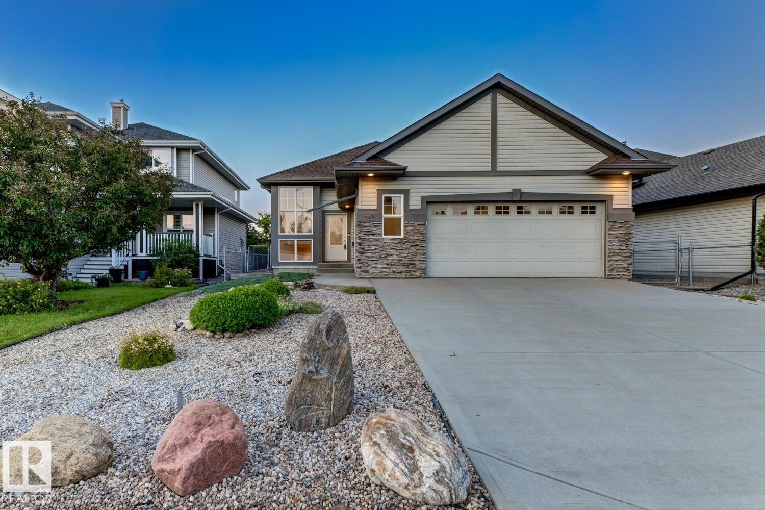 Property Photo:  119 Chelsea Way  AB T8H 2K4 