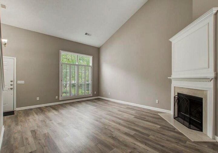 Property Photo: 3321 Serenade Court GA 30004