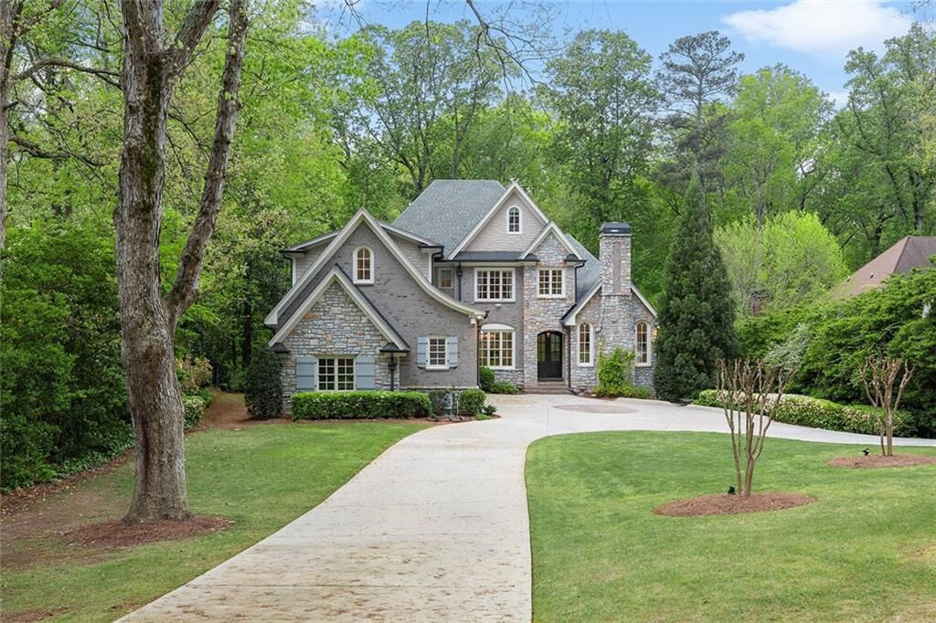Property Photo: 1431 Hearst Drive NE GA 30319