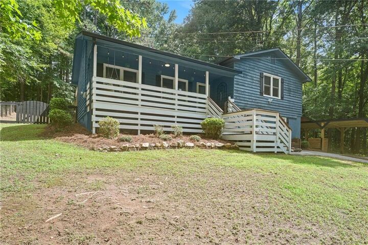 Property Photo: 6804 Union Hill Road GA 30115