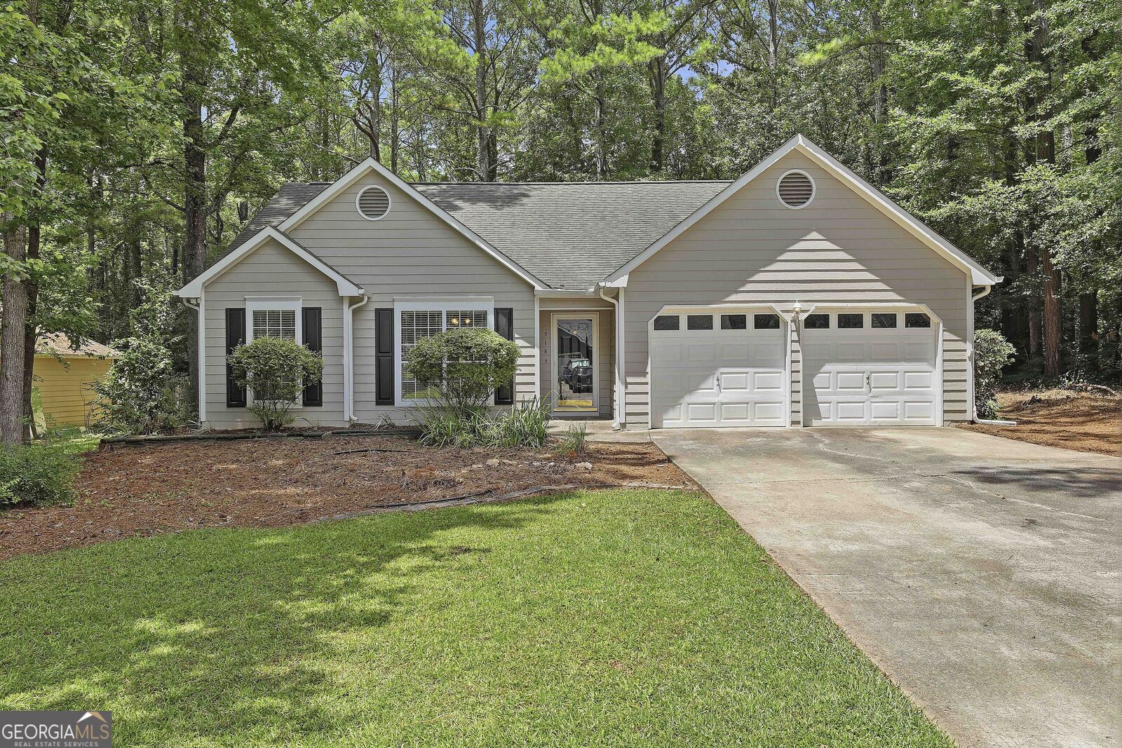 Property Photo:  518 Longwood Lane  GA 30269 
