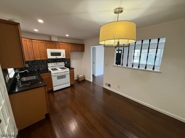 Property Photo: 2514 Jackson Ave NJ 07083