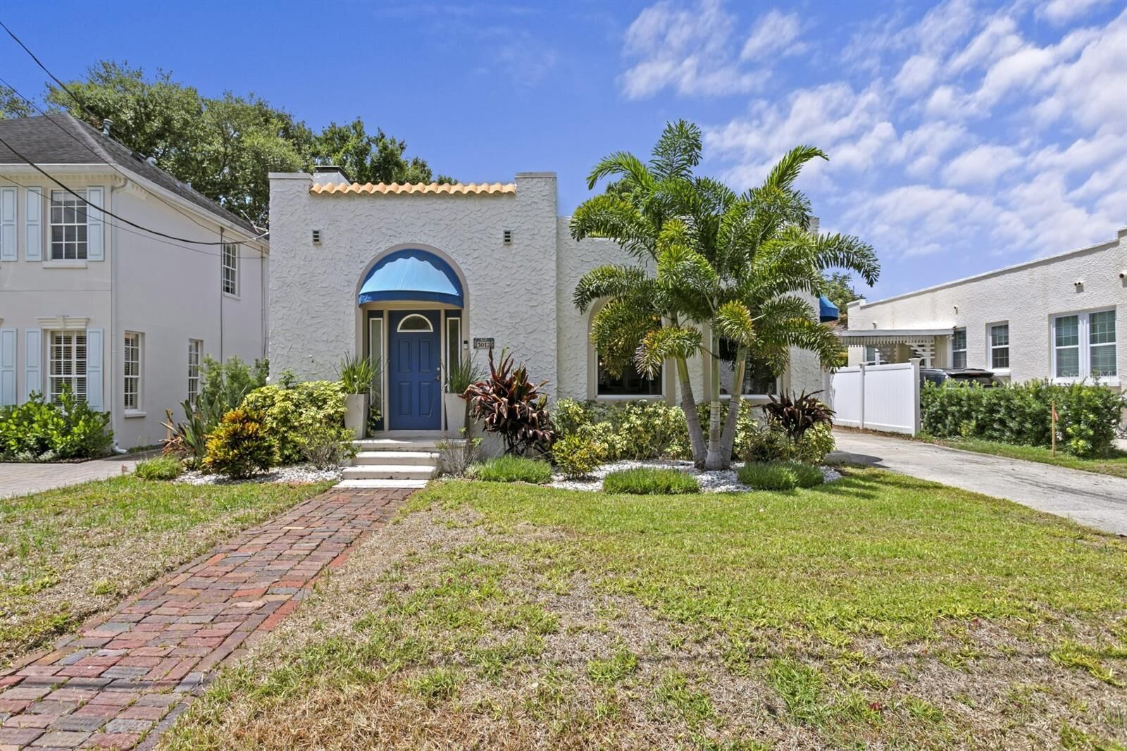 Property Photo:  3012 W San Nicholas Street  FL 33629 