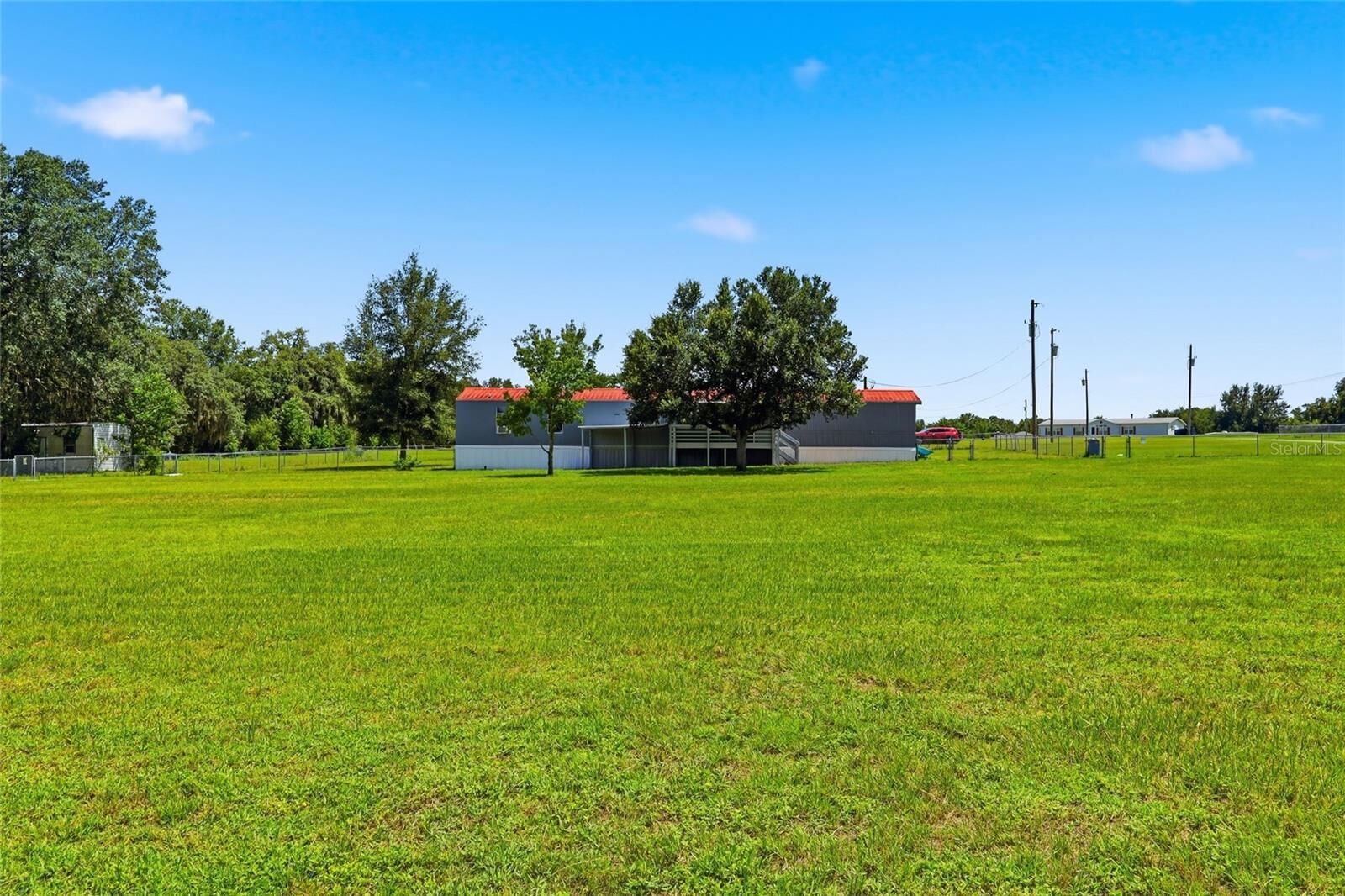 Property Photo: 7930 Froggy Lane FL 33540