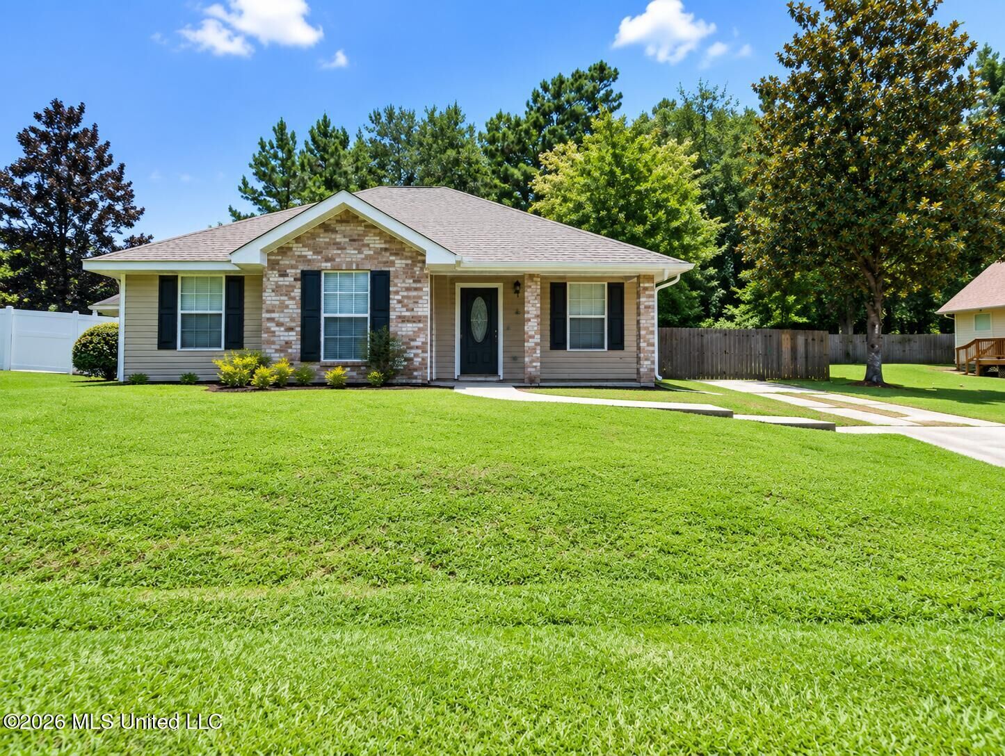 Property Photo:  1078 Lilinoe Way  MS 39525 