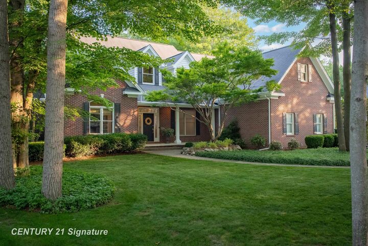 Property Photo: 1506 Foxwood Drive MI 48642
