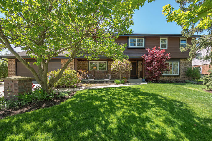 Property Photo:  6411 N Bittersweet Ln  WI 53217 
