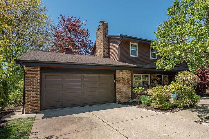 Property Photo:  6411 N Bittersweet Ln  WI 53217 