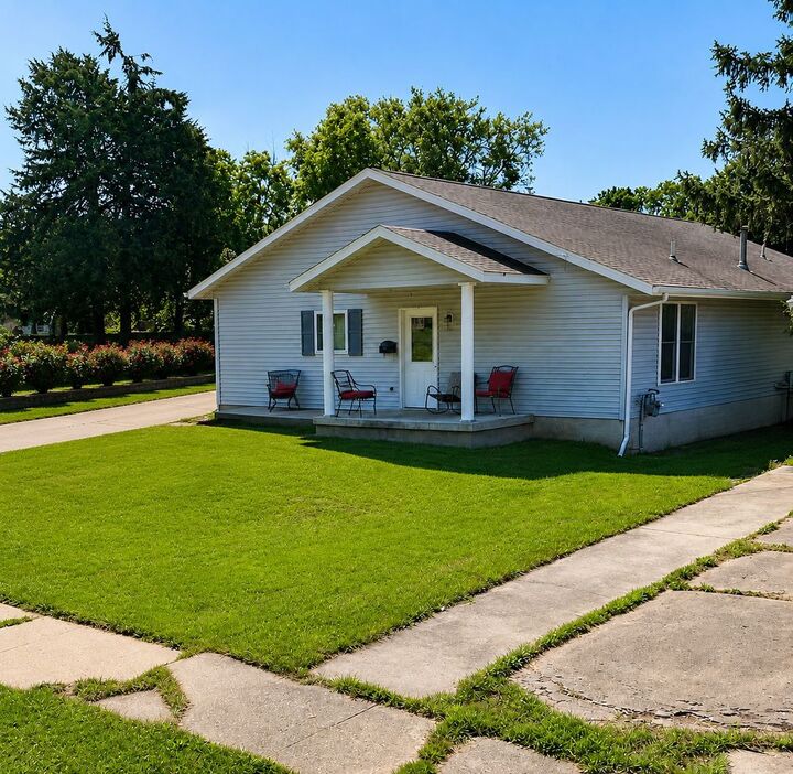 Property Photo: 239 W Winnifred Street IL 61032