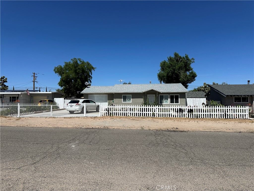 Property Photo:  16116 Cajon  CA 92345 