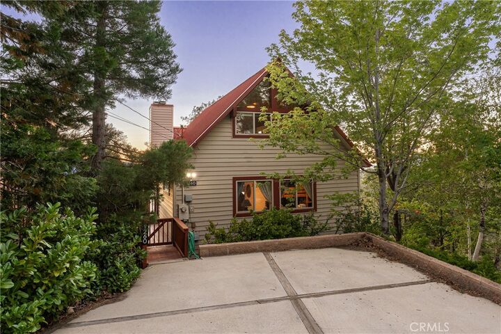 Property Photo: 1260 Yukon Court CA 92352