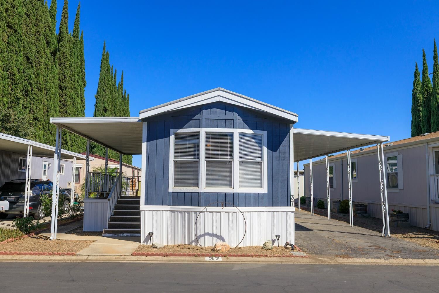 Property Photo: 250 E Las Palmas Avenue 37 CA 95363