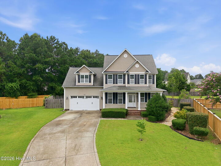 Property Photo:  102 Thornberry Place  NC 28540 
