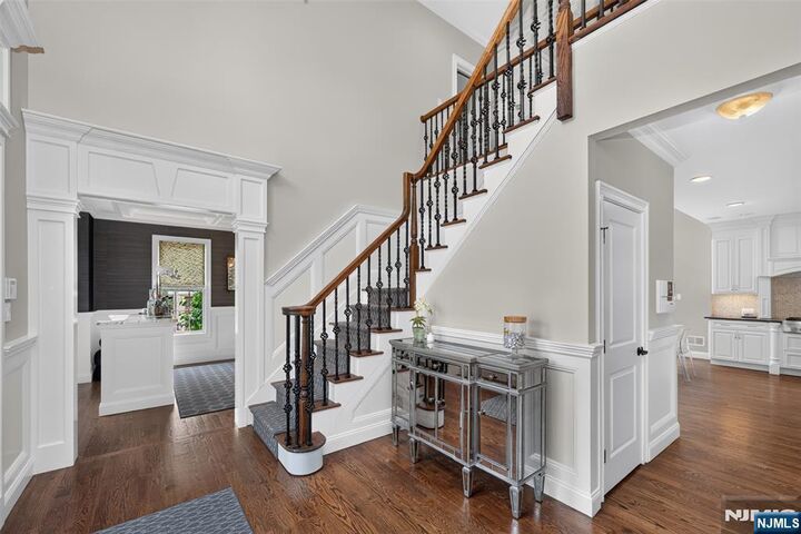 Property Photo:  80 Holland Avenue  NJ 07627 