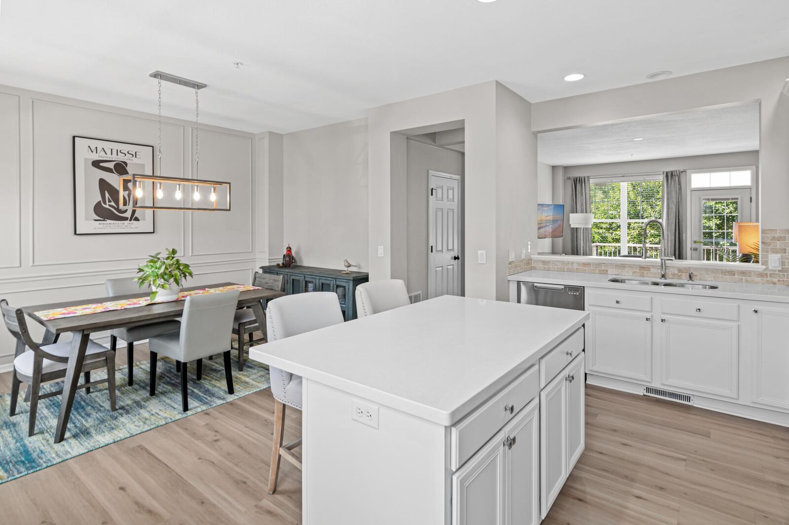 Property Photo:  1862 Colonial Lane 3  MN 55317 