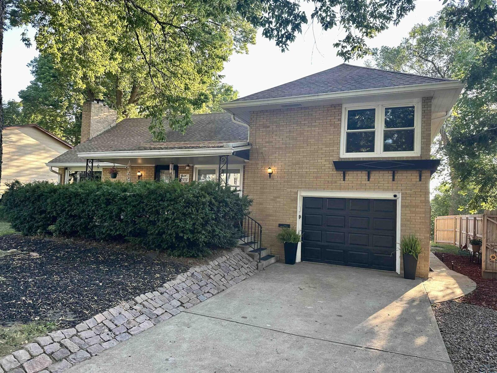 Property Photo:  2929 Nebraska  IA 51104 