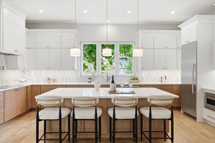 Property Photo:  262 River St  MA 02465 