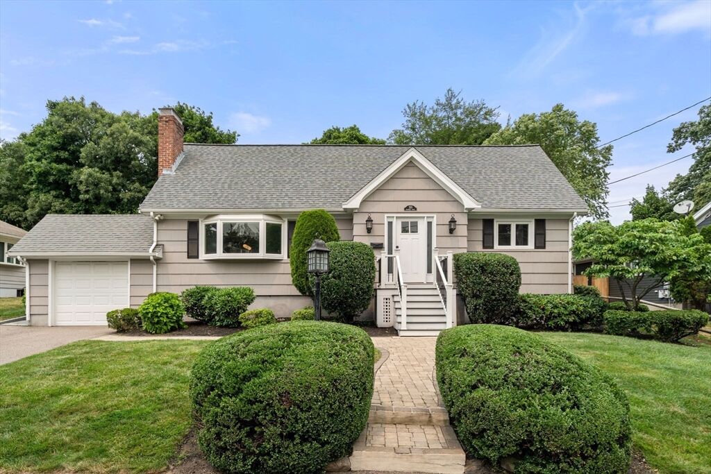 Property Photo: 150 Woodbine Circle MA 02494
