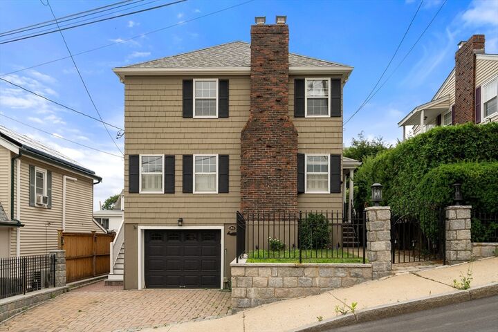 Property Photo: 30 Rosedale Ave MA 02149