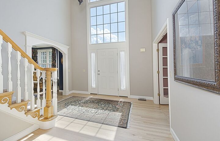 Property Photo:  9 Fieldstone Dr  MA 01545 