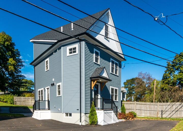 Property Photo:  87 Hardy Pond Road  MA 02452 