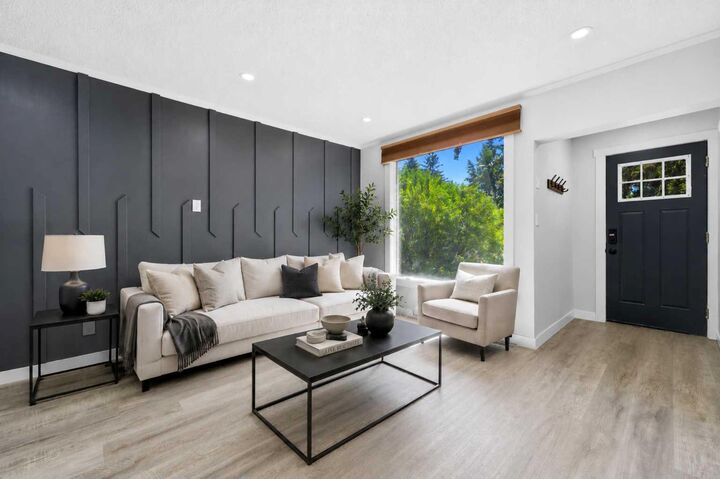 Property Photo: 4608 70 Street NW AB T3B 2K6