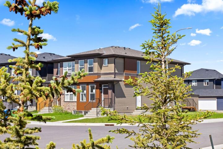 Property Photo: 98 Cornerstone Link NE AB T3N 2Y6