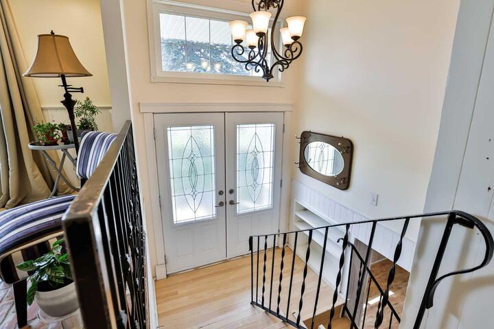 Property Photo:  433 5 Avenue  AB T0K 2E0 