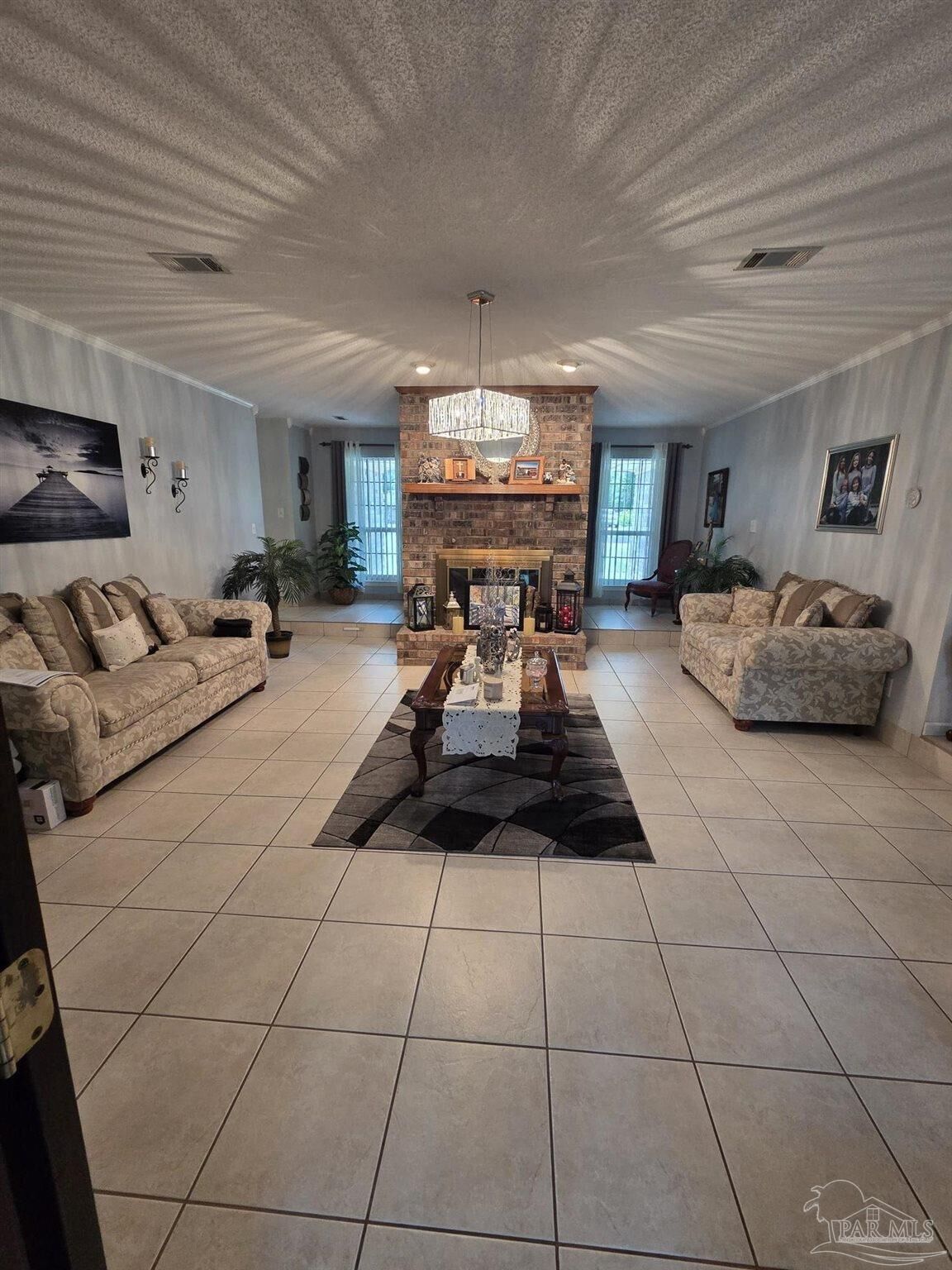 Property Photo:  7201 Mier Henry Rd  FL 32506 
