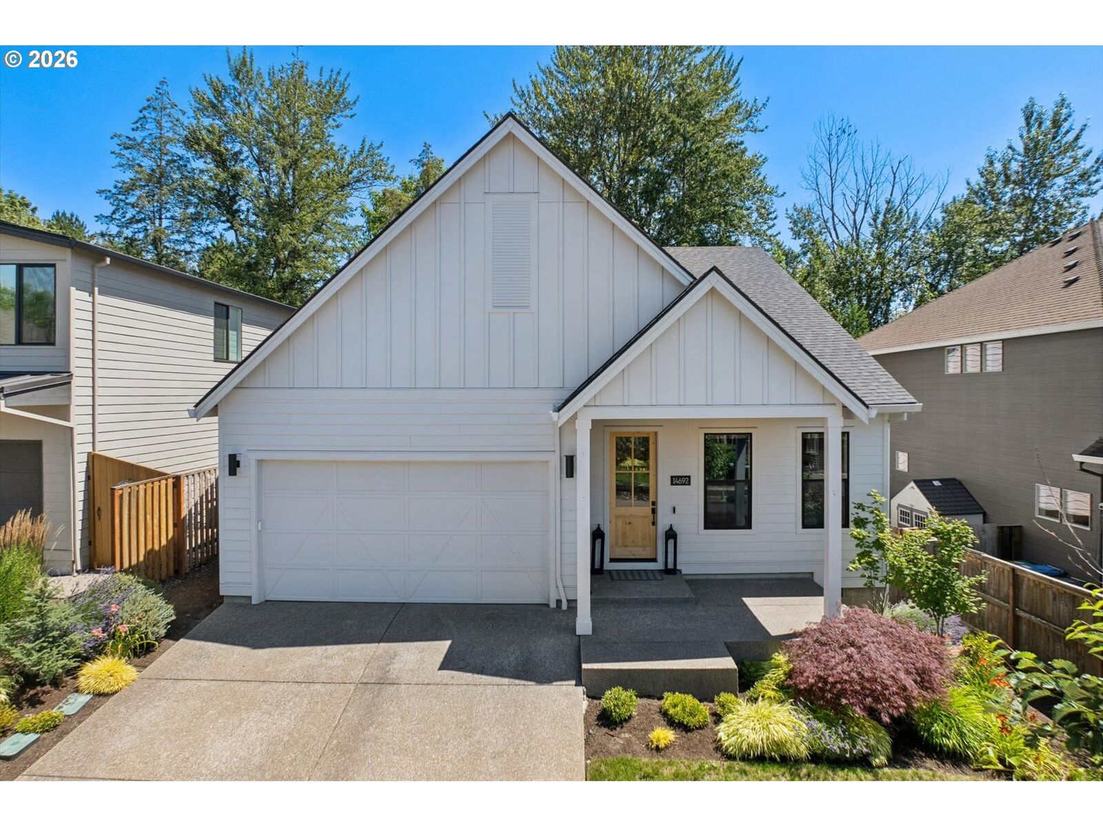 Property Photo: 14692 SW 148th Ter OR 97224