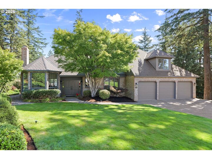 Property Photo: 1607 Arran Ct OR 97068