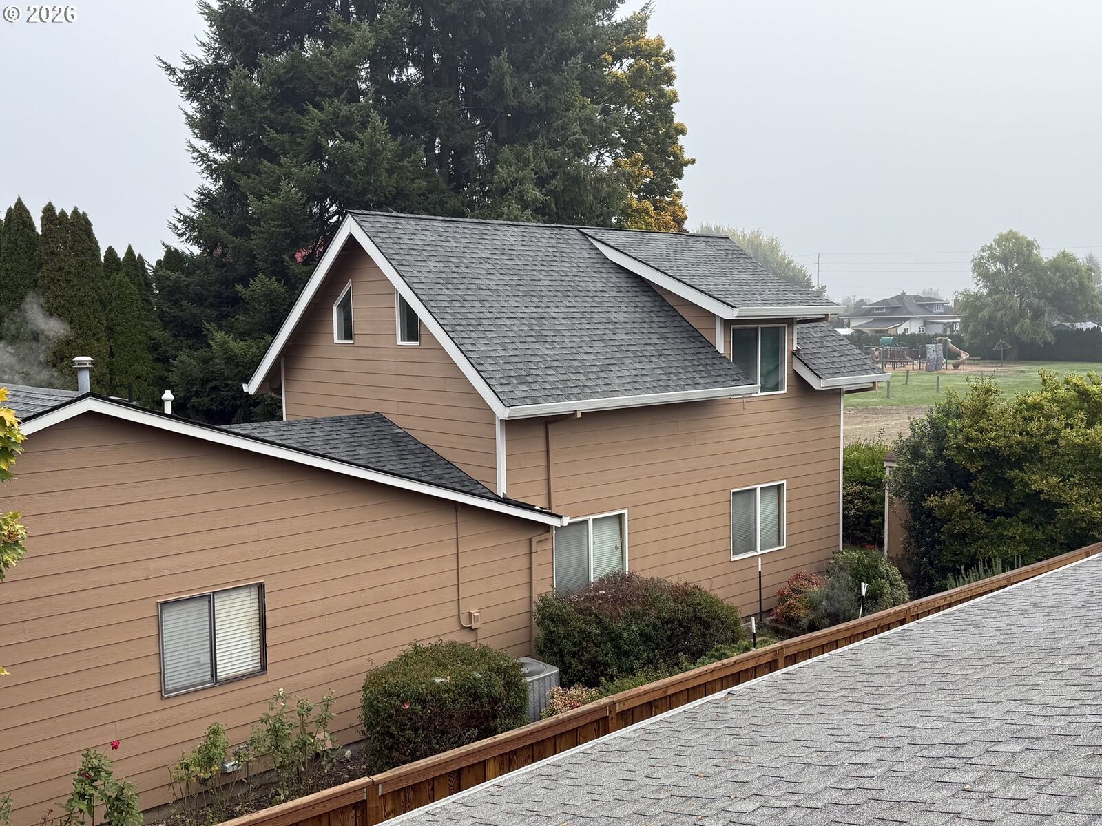 Property Photo: 4154 5th St OR 97032