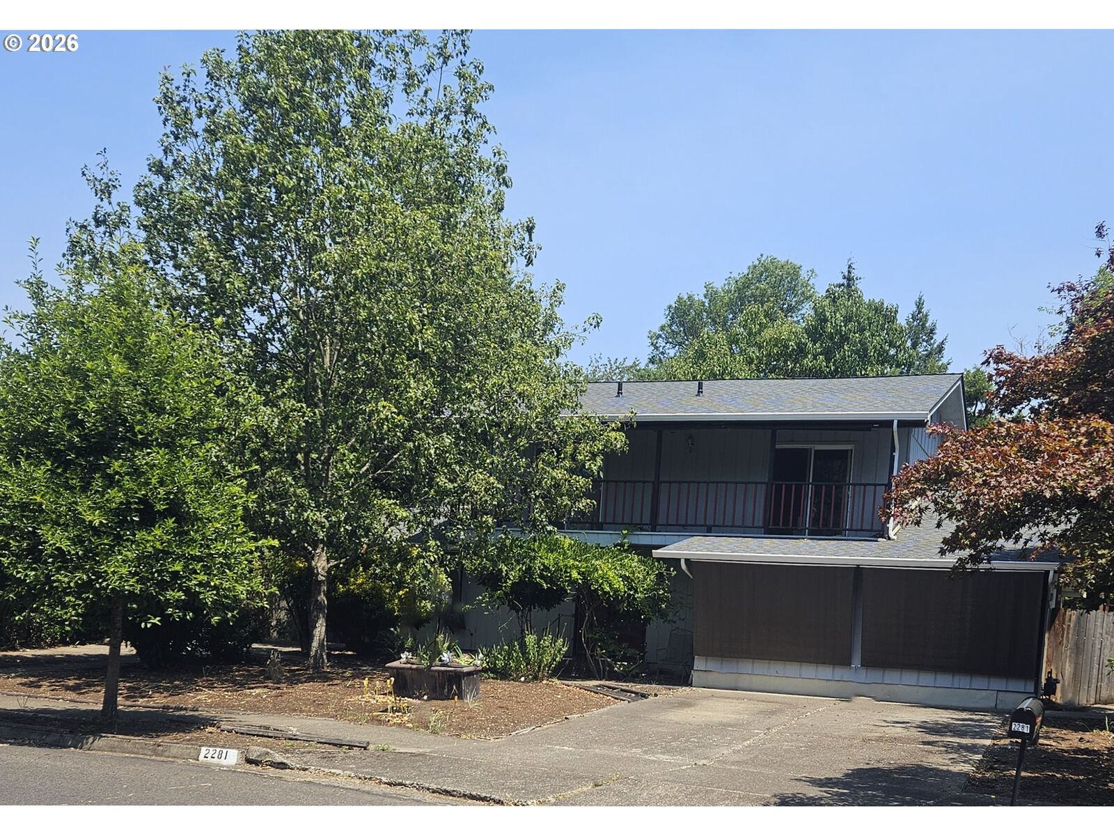 Property Photo: 2281 Blackburn St OR 97405