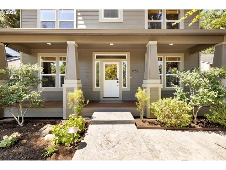 Property Photo: 7233 SW 26th Ave OR 97219