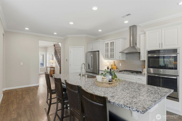Property Photo:  5012  Admiral Street  WA 98332 